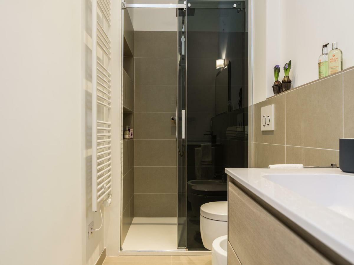 Milano Manzoni Clc Apartments Luaran gambar