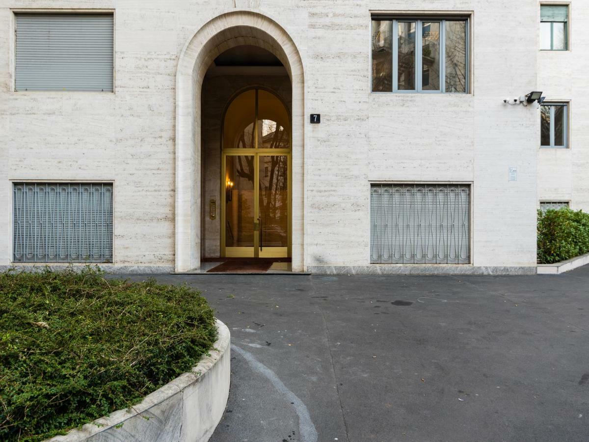 Milano Manzoni Clc Apartments Luaran gambar
