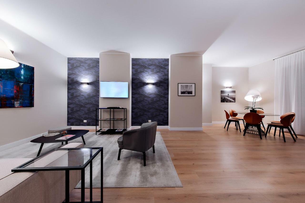 Milano Manzoni Clc Apartments Luaran gambar