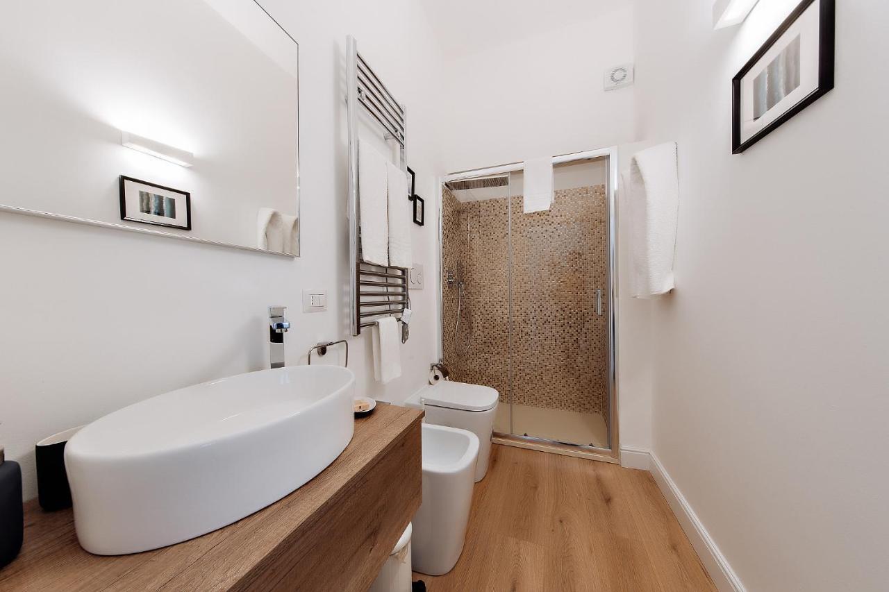 Milano Manzoni Clc Apartments Luaran gambar